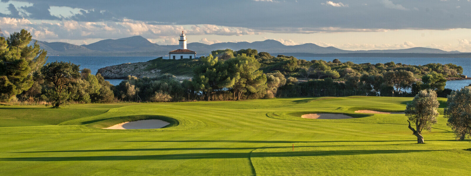 Juegue en los campos de golf más bonitos de Mallorca